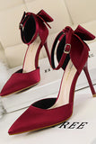 Burgundy Satin Prom Klackar med Bowknot
