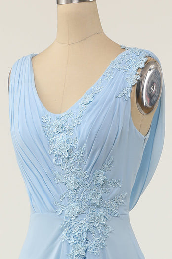 V-ringad blå brudtärna klänning med volang