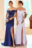 Mantlar av axeln Lilac Lång Bridesmaid Klänning med Split Front