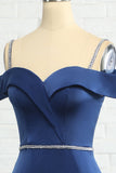 Sjöjungfru från axeln Navy Bridesmaid Dress med pärlor