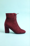Kvinnors Vinröd Martin Boots