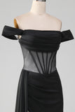 Svart Off The Shoulder Satin Korsett Mermaid Balklänning med slits